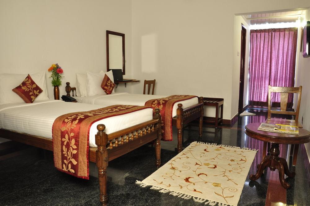 Hotel Bonsejour Puducherry Eksteriør billede