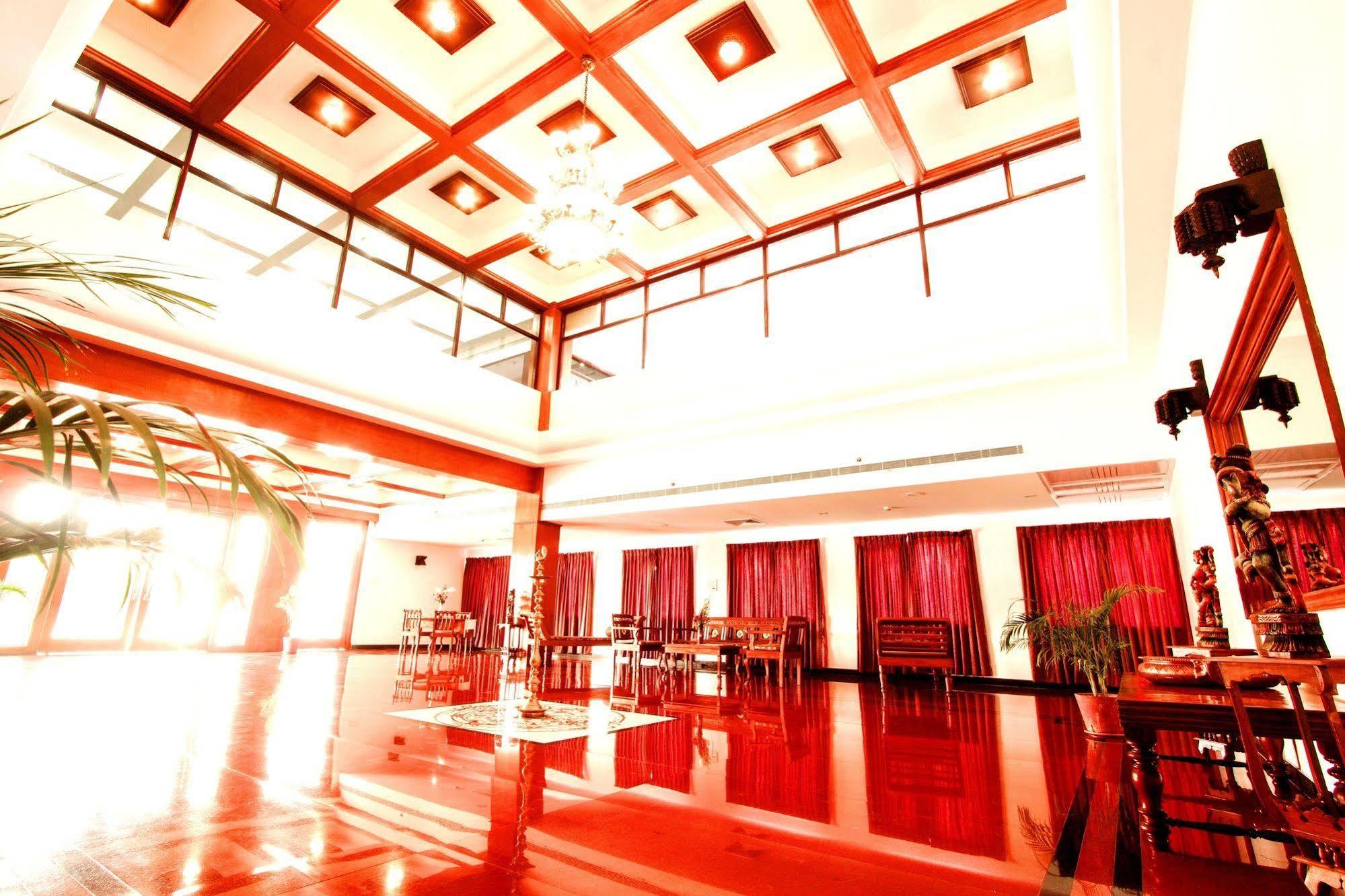 Hotel Bonsejour Puducherry Eksteriør billede