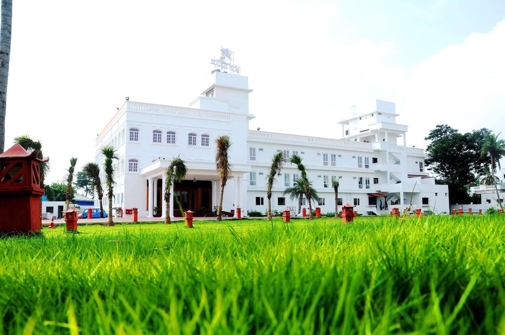 Hotel Bonsejour Puducherry Eksteriør billede